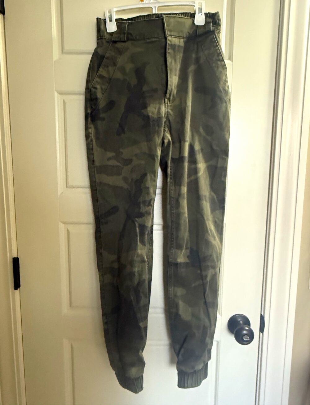 Hollister High Rise Jogger Pants Elastic Waist Camo Green XS